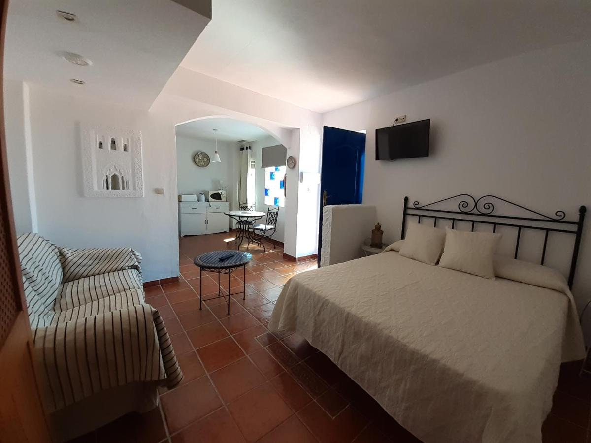 Hostal San Juan サロブレーニャ エクステリア 写真
