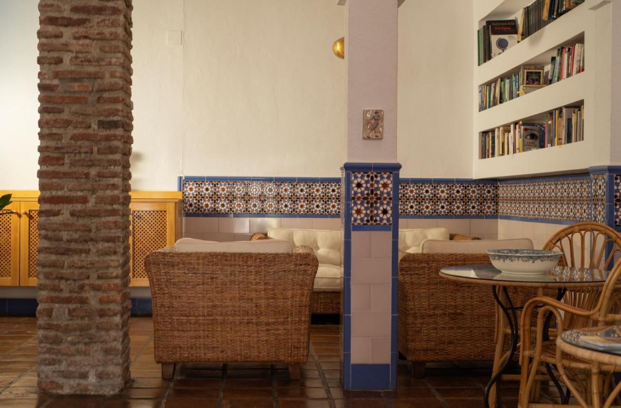 Hostal San Juan サロブレーニャ エクステリア 写真